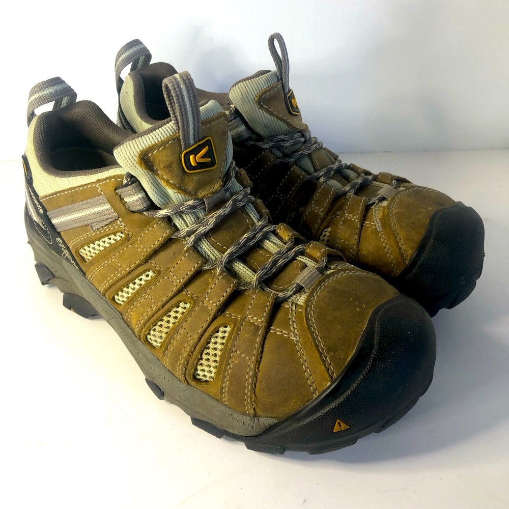 Keen Women's 8 Low Steel Toe Work/Hiking Shoe ASTM F2413-11 Waterproof.Some Wear